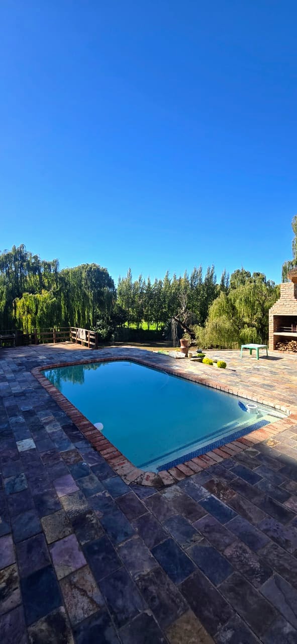 8 Bedroom Property for Sale in Roodewal Free State